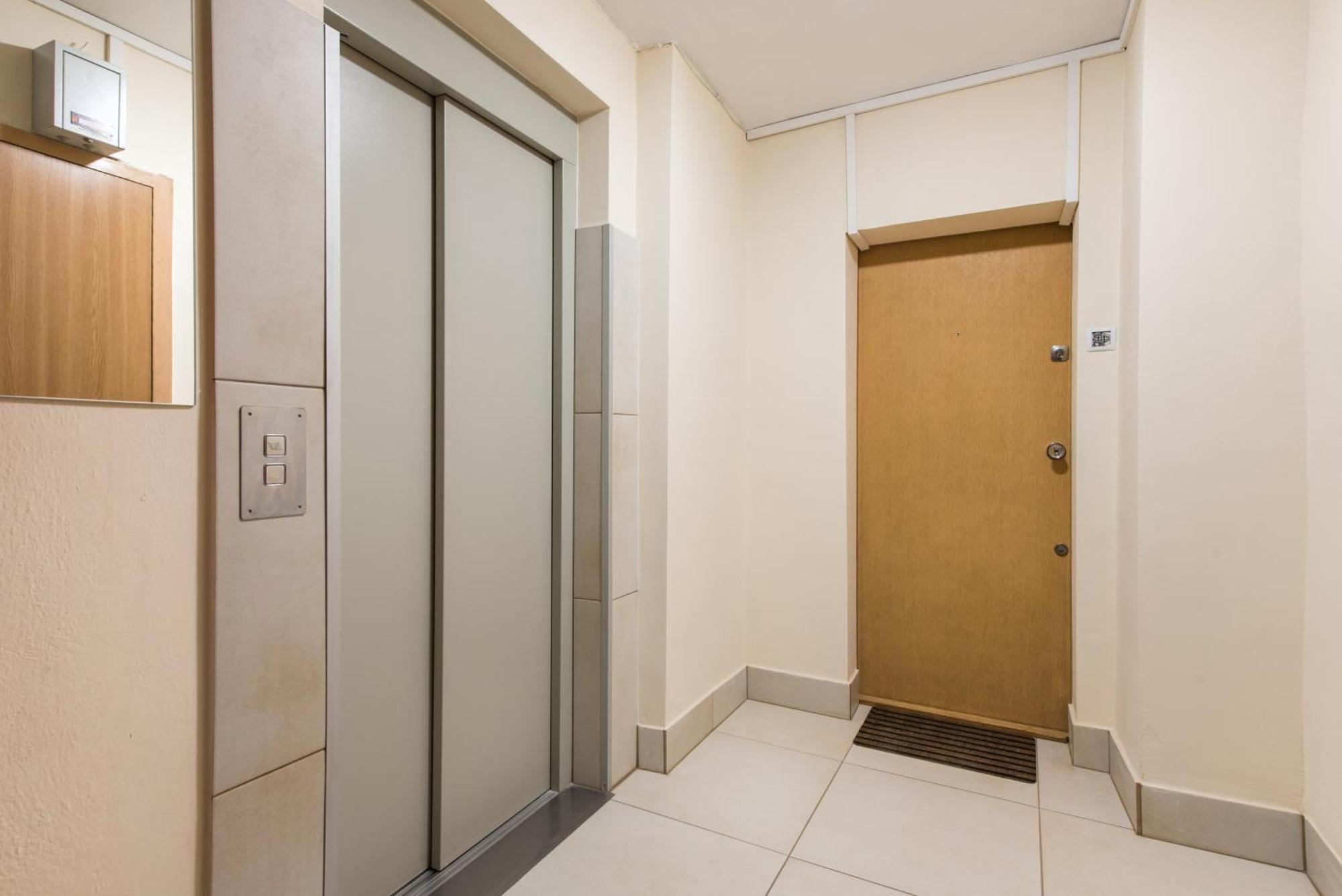 Room, Inflancka 19 Warszawa Eksteriør bilde